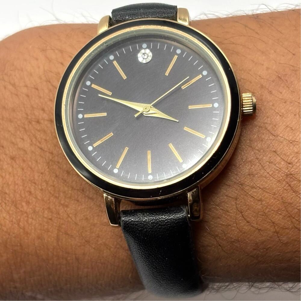Black & Gold Watch - Picture 2 of 5